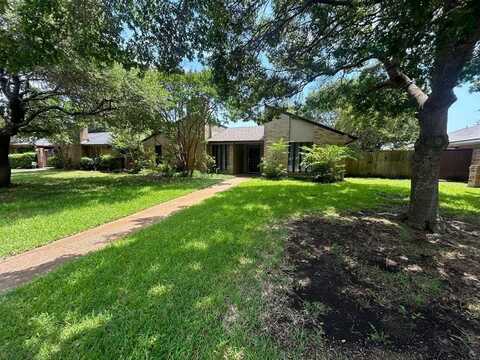 1510 Somerset Place, Richardson, TX 75081