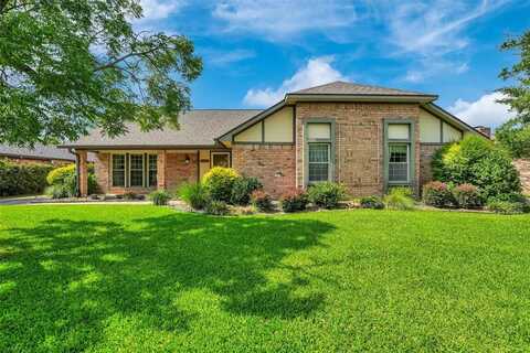 2302 Meadow Lake Drive, Grand Prairie, TX 75050