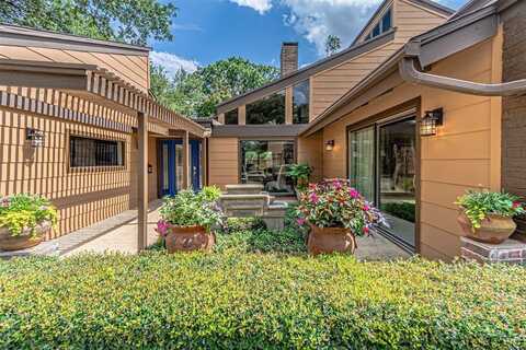 3130 Pin Oak Court, Farmers Branch, TX 75234