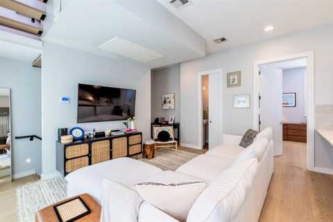 4920 Zuma Court, Dallas, TX 75206