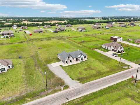 821 Cheyenne Trail, Trenton, TX 75490