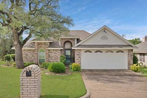 1403 Westwood Drive, Weatherford, TX 76086
