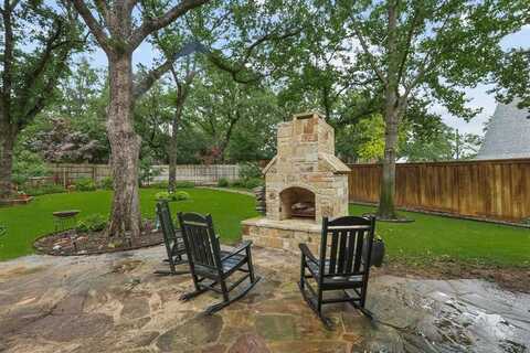 3833 Montecito Drive, Denton, TX 76205