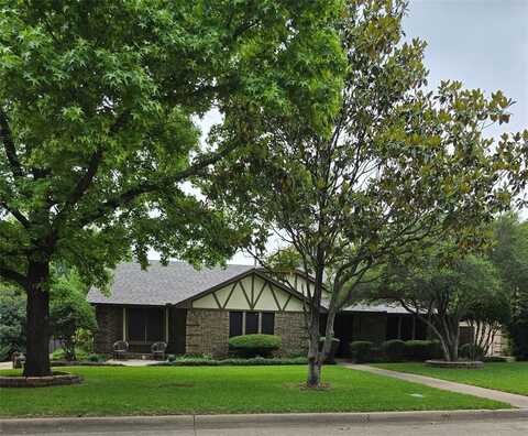 3810 Lucena Court, Grand Prairie, TX 75052