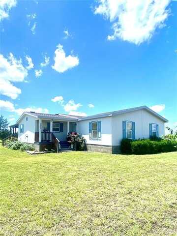 323 Cedar Meadows Lane, Whitewright, TX 75491