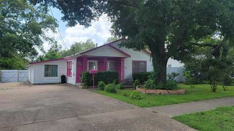 401 Lawrence Avenue, Terrell, TX 75160