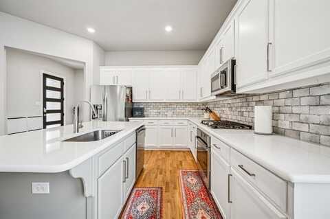 420 Waterscape Drive, Lake Dallas, TX 75065