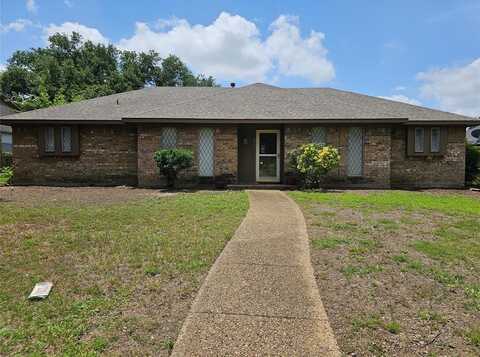 812 Rush Creek Drive, Allen, TX 75002