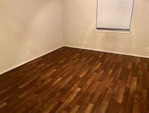 2832 Ridgecrest Drive, Fort Worth, TX 76133