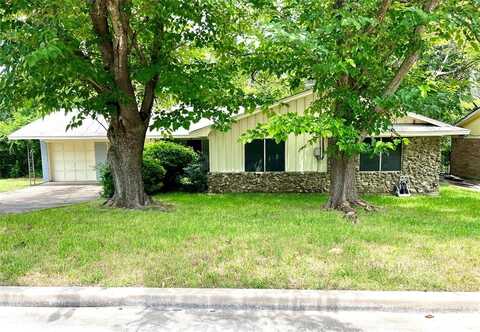 721 Fairway Road, Woodway, TX 76712