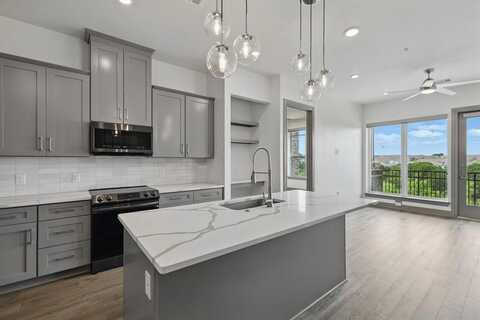 2700 Old Denton Road, Carrollton, TX 75007