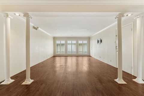 6367 Diamond Head Circle, Dallas, TX 75225