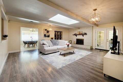 1141 Grove Drive, Lewisville, TX 75077