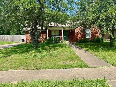 1005 Solomon Drive, Commerce, TX 75428