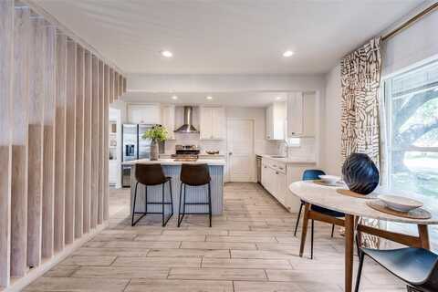2617 Beechmont Drive, Dallas, TX 75228