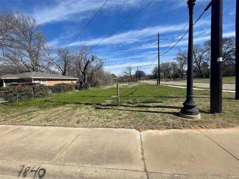 7840 Carbondale Street, Dallas, TX 75216