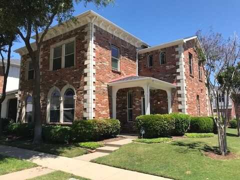 136 Leonard Street, Lewisville, TX 75057