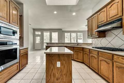 3015 Cross Timbers Drive, Irving, TX 75060