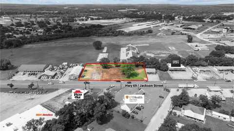 1605 S Jackson Street, Jacksonville, TX 75766