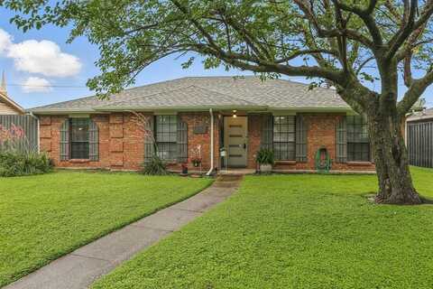 2719 Scottsbluff Drive, Dallas, TX 75228
