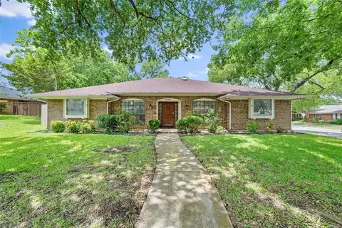 1011 Plateau Drive, Duncanville, TX 75116
