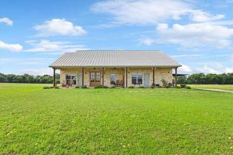 203 Bold Springs Court, West, TX 76691
