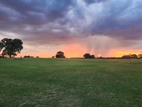 131 Brock Lane, Millsap, TX 76066