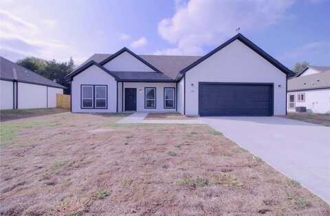 347 Rosemound Street, Commerce, TX 75428