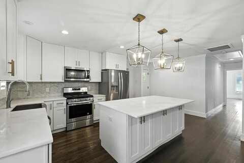 6116 Saint Moritz Avenue, Dallas, TX 75214