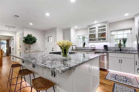 1405 N Wharton Street, Sherman, TX 75092