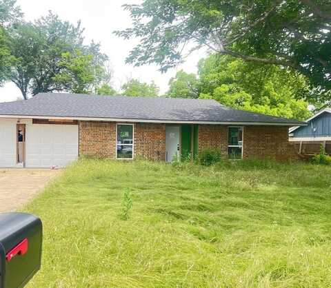 507 Southridge Court, Arlington, TX 76010