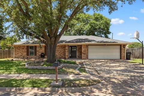 4814 Rhea Road, Wichita Falls, TX 76308