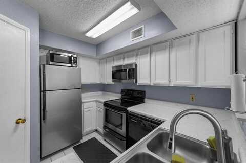 9815 Walnut Street, Dallas, TX 75243