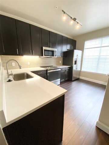 5443 Caruth Haven Lane, Dallas, TX 75225