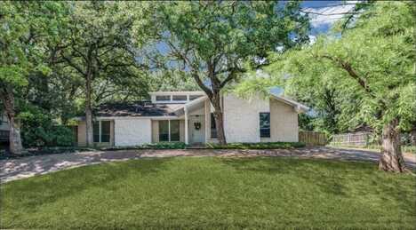 5016 Kemble Street, Fort Worth, TX 76103