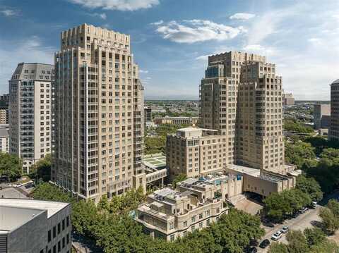 2555 N Pearl Street, Dallas, TX 75201