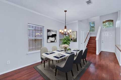 3521 Apple Valley Way, Dallas, TX 75227