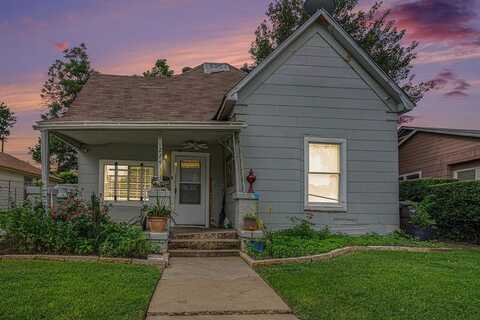 1224 E Hattie Street, Fort Worth, TX 76104