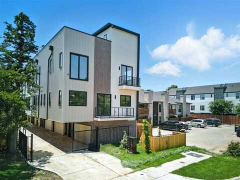 1425 N Garrett Avenue, Dallas, TX 75206