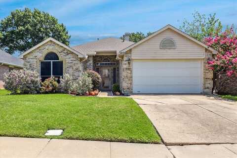 5219 Tennis Villa Drive, Arlington, TX 76017