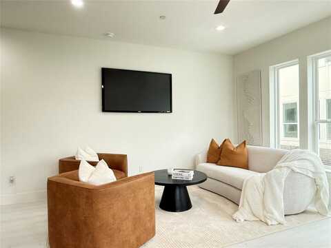 7207 Mohawk Drive, Dallas, TX 75235