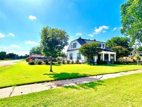 412 Locust Street, Merkel, TX 79536