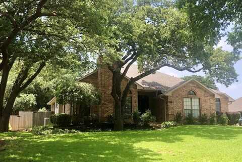 2810 Scarborough Court, Grapevine, TX 76051
