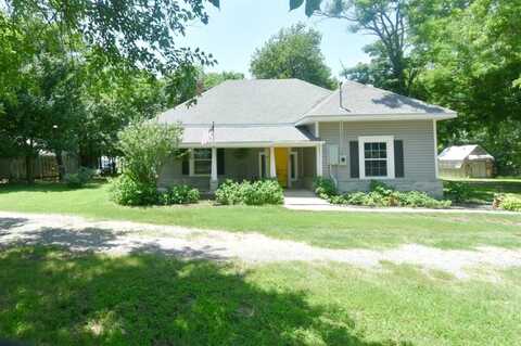 370 S Spur 514, Yantis, TX 75497