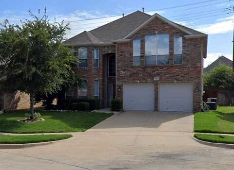 9904 Sourwood Drive, Fort Worth, TX 76244