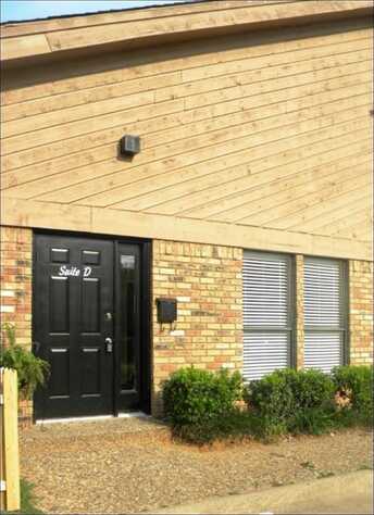 3711 W Green Oaks Boulevard, Arlington, TX 76016