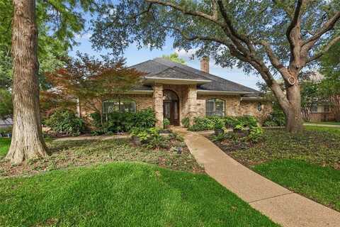 6709 Ashbrook Drive, Fort Worth, TX 76132