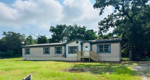 901 County Road 2406, Tool, TX 75143