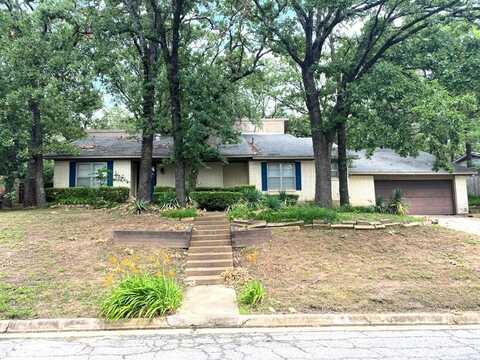 3605 Oakwood Street, Denison, TX 75020