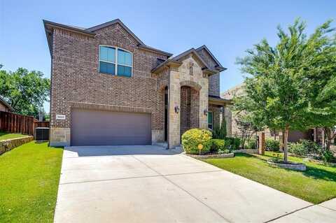 5825 Tuleys Creek Drive, Fort Worth, TX 76137